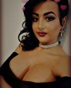 Проститутка Roxy